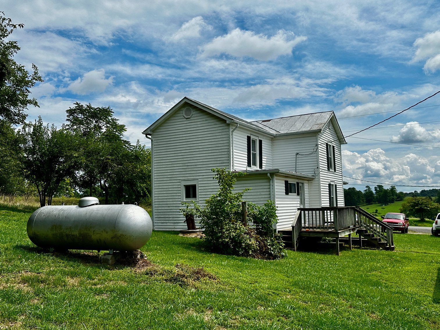 Image for 39.25 +/- Acres w/3 BR Farm House, 2 Poultry Houses, Loafing Shed & Litter Storage Shed--Rockingham County, VA