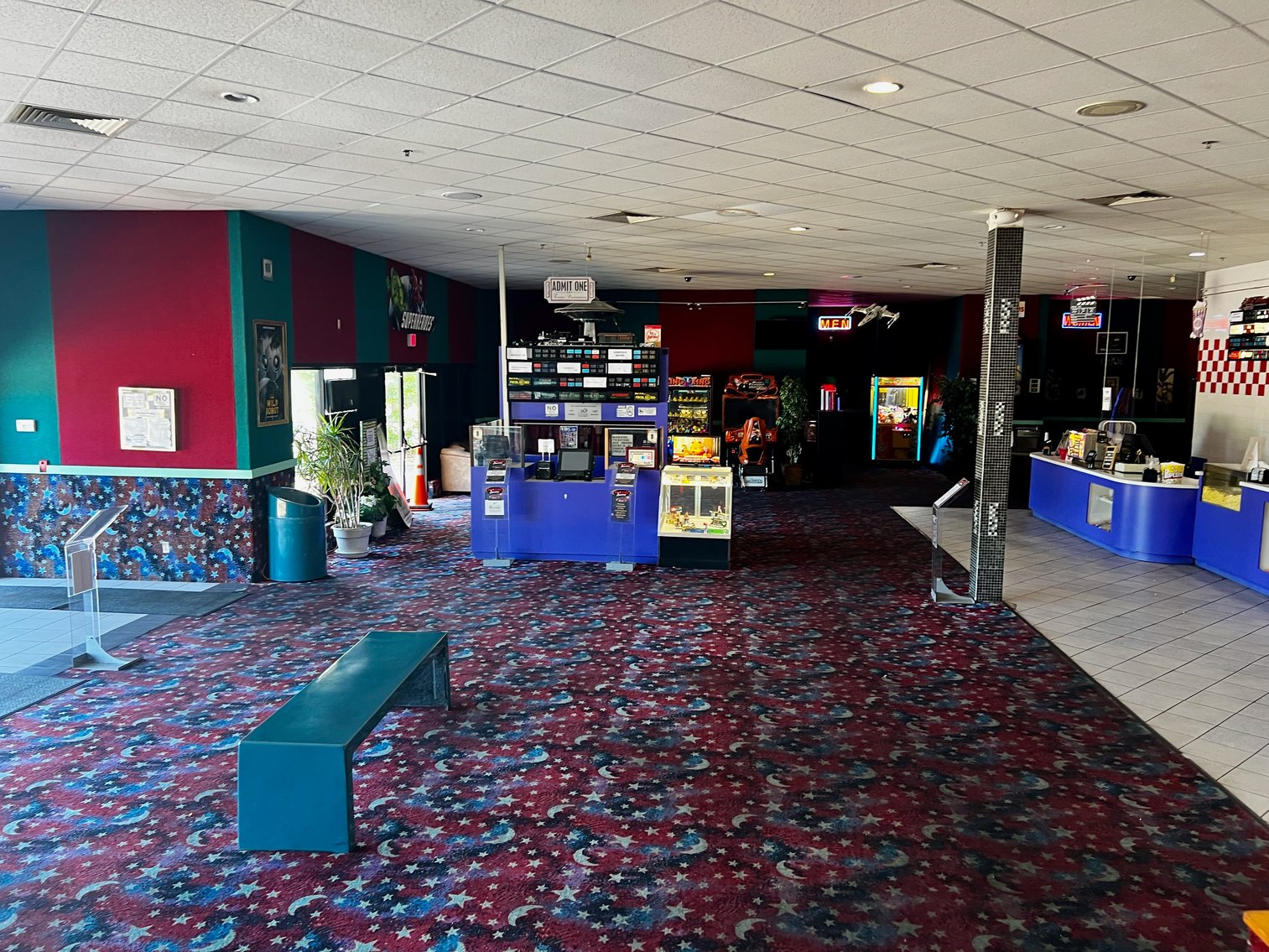 Image for Parcels 1 & 2 Combination -- COMMERCIAL REAL ESTATE: 7.5 +/- Acres w/28,000 +/- sf. Building, 224 Parking Spaces & 900' +/- of I-95 Frontage in Fredericksburg, VA!! ONLINE ONLY BIDDING!!