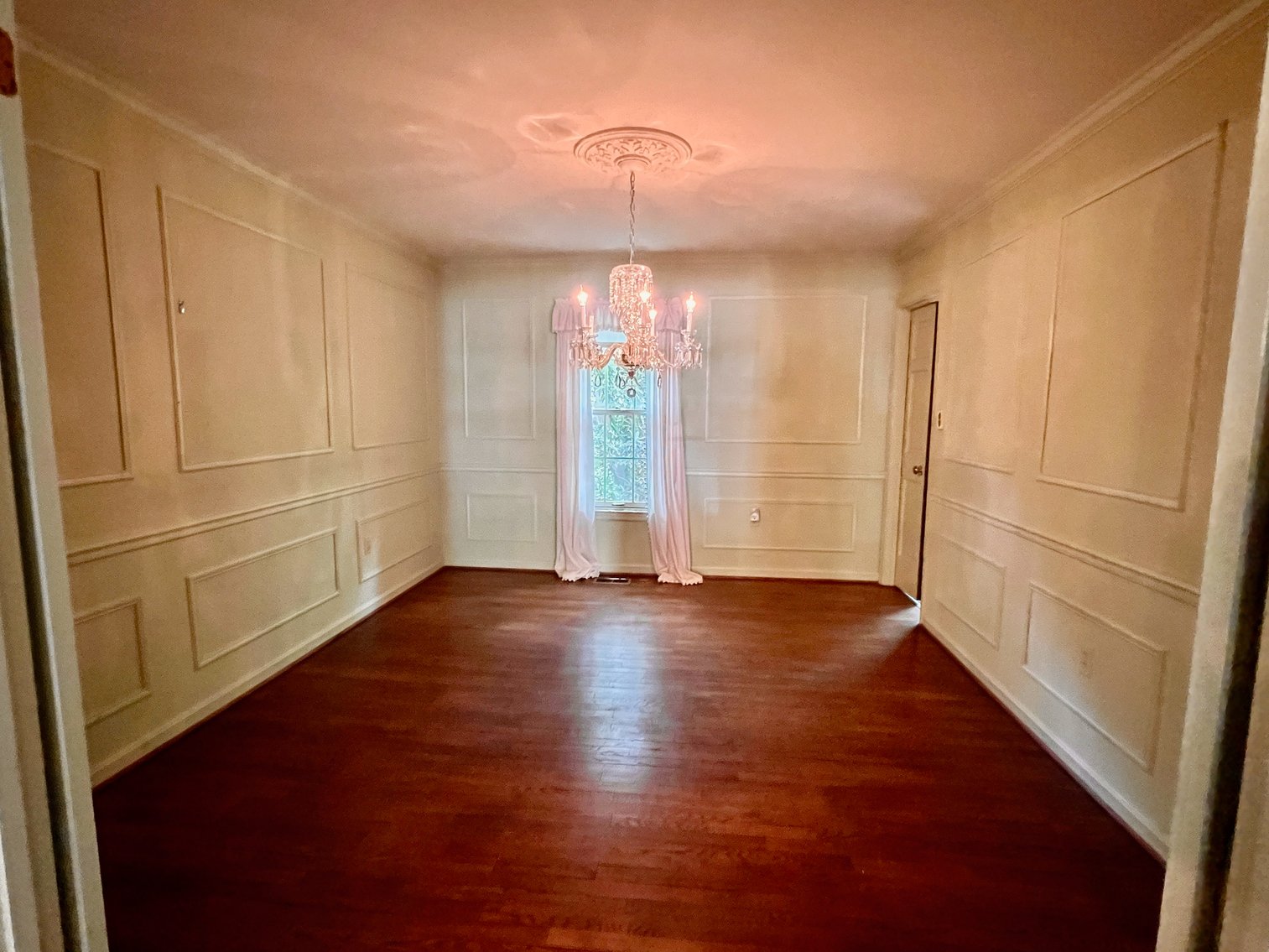 Image for 3 BR/3.5 BA Brick Townhome Located in Old Dominion Square in the heart of McLean, VA--ONLINE ONLY BIDDING!!