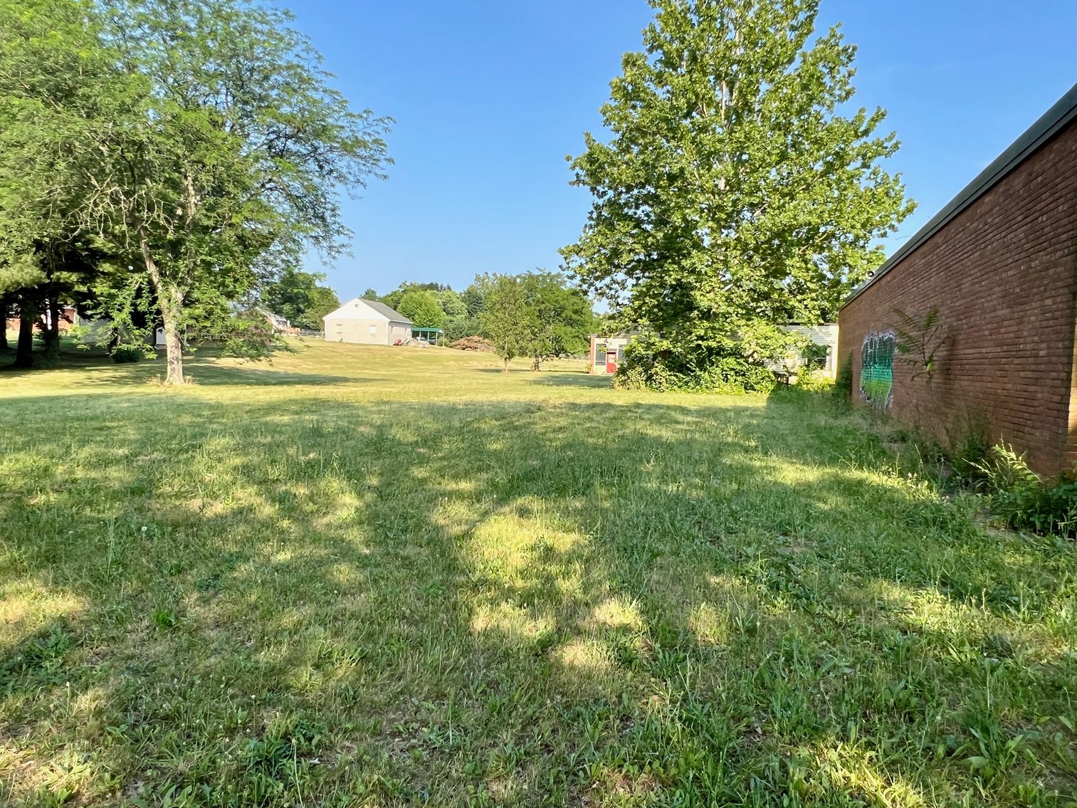Image for 11.74 +/- Acres & 26,000 +/- sf. Former School Building w/Business Zoning in Hagerstown, MD--ONLINE ONLY BIDDING!!