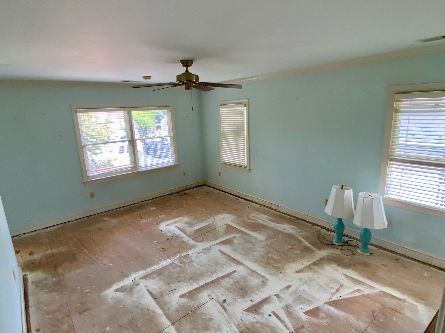 Image for 4 BR/3 BA Home & Adjacent .14 +/- Acre Vacant Lot in The Town of Leesburg, VA--SELLING to the HIGHEST BIDDER!!