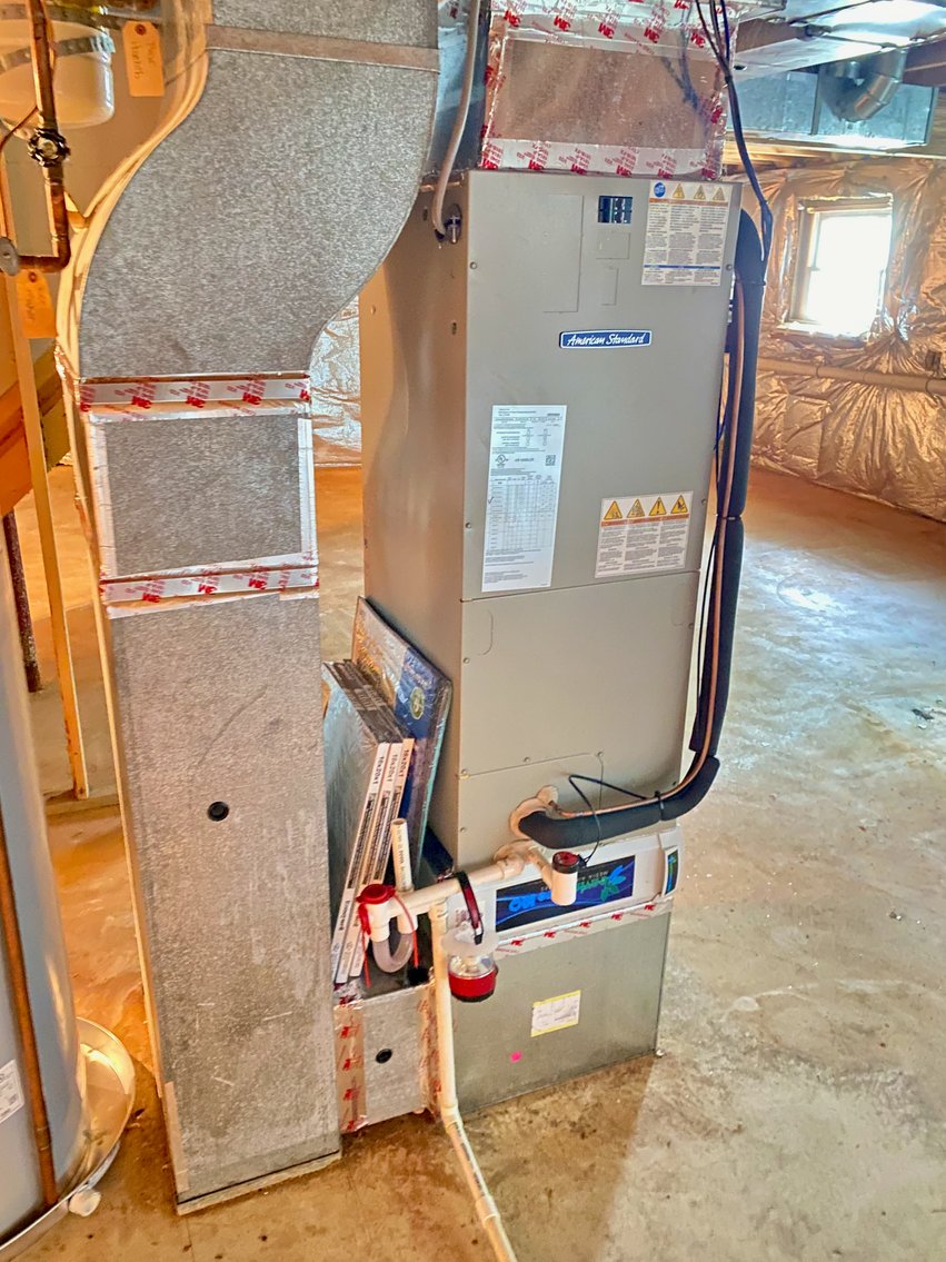 Image for 4 BR/3 BA Home & Adjacent .14 +/- Acre Vacant Lot in The Town of Leesburg, VA--SELLING to the HIGHEST BIDDER!!