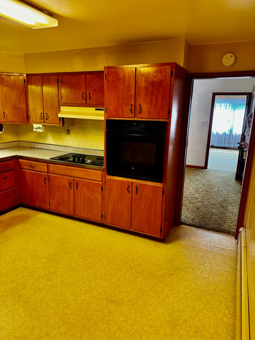 Image for 3 BR/3BA Home on 15.6 +/- Acres w/760' +/- of Road Frontage in Prince George's County, MD--ONLINE ONLY BIDDING!!