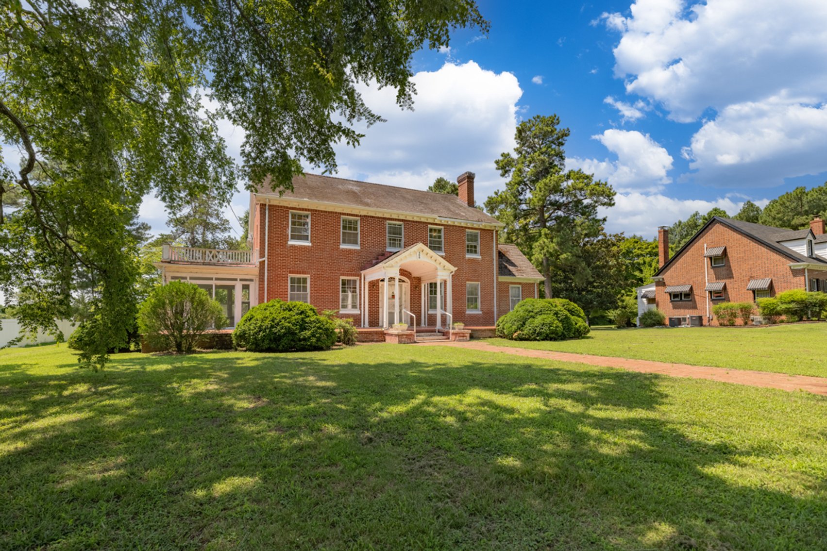 Image for Stately 6 BR/2 BA Solid Brick Home w/Large 4 Bay Garage on 1.69 +/- Acres in Mecklenburg County, VA--SELLING to the HIGHEST BIDDER via ONLINE ONLY BIDDING!!