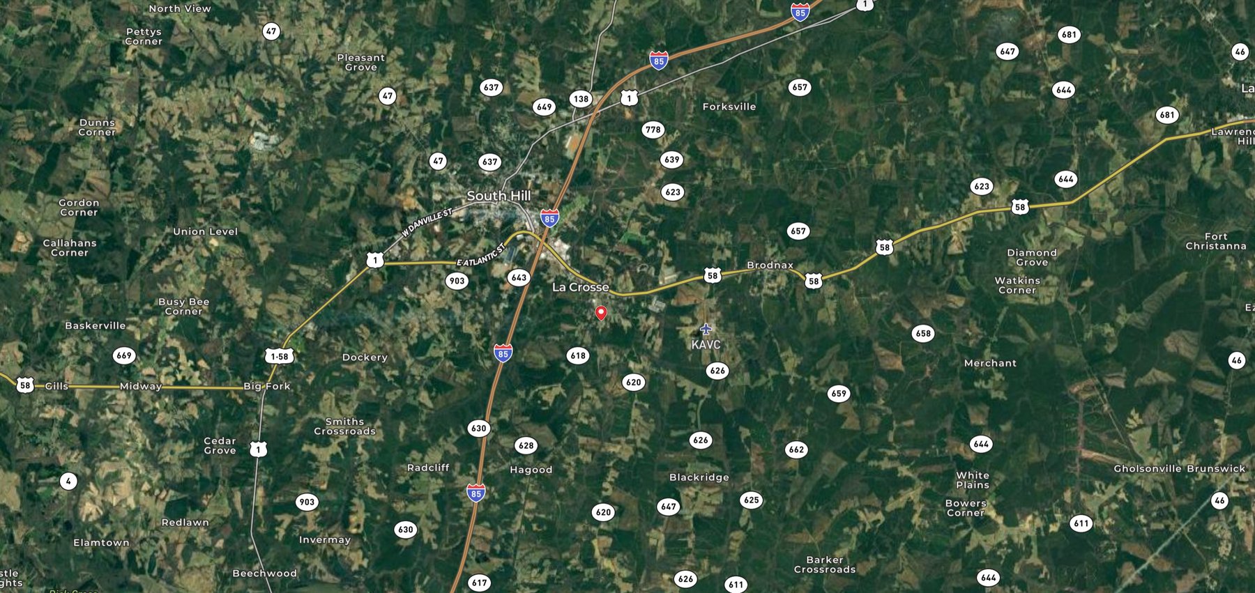 Image for Stately 6 BR/2 BA Solid Brick Home w/Large 4 Bay Garage on 1.69 +/- Acres in Mecklenburg County, VA--SELLING to the HIGHEST BIDDER via ONLINE ONLY BIDDING!!