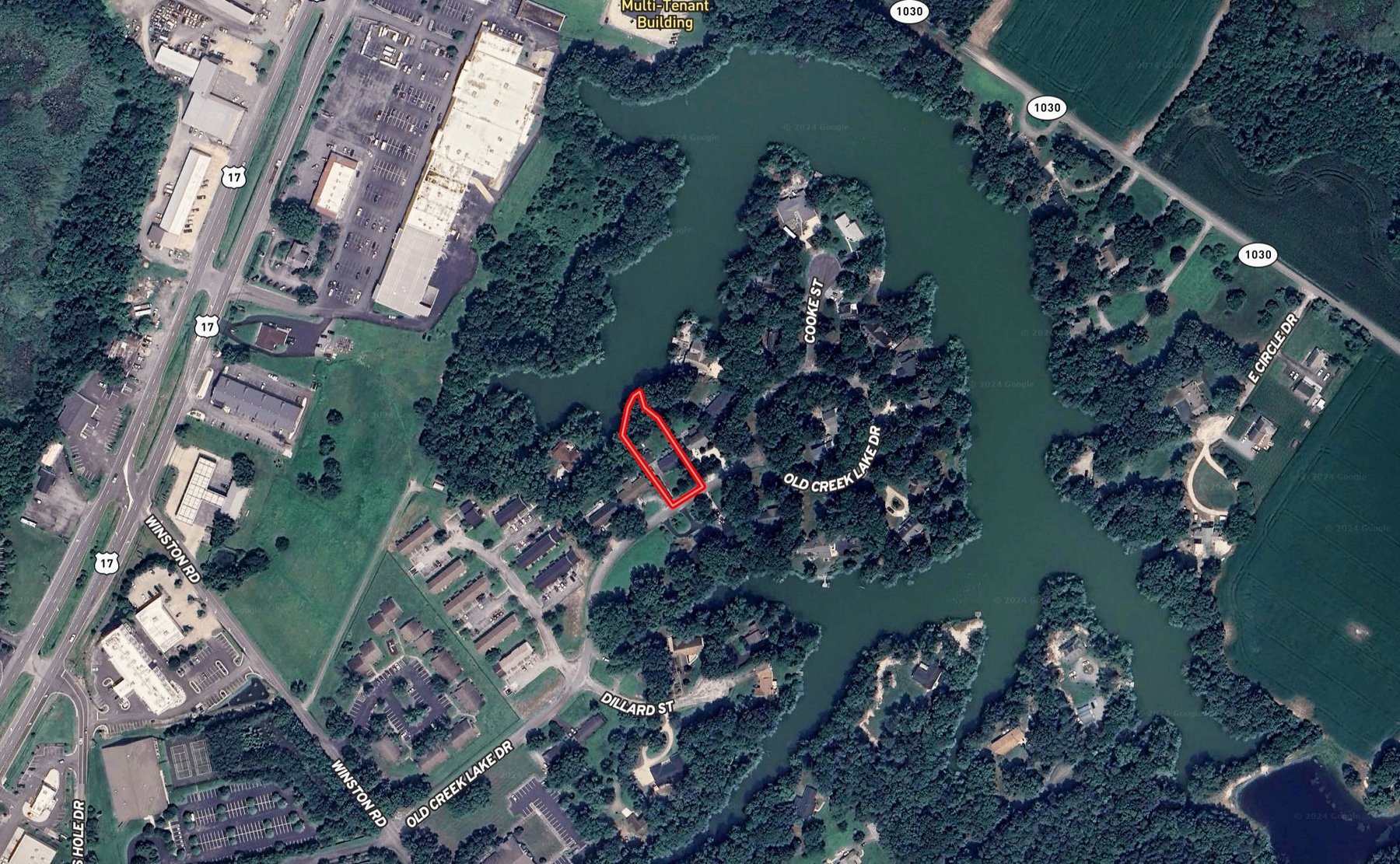 Image for 3 BR/2 BA Lake Front Home w/Detached Garage/Shop on .5 +/- Acre Lot in the Old Creek Neighborhood of Tappahannock, VA--ONLINE ONLY BIDDING!!