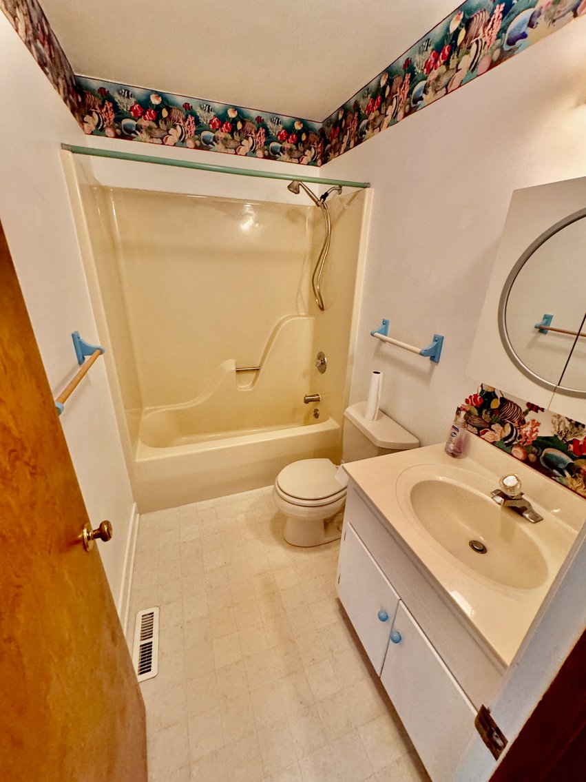 Image for 3 BR/2 BA Lake Front Home w/Detached Garage/Shop on .5 +/- Acre Lot in the Old Creek Neighborhood of Tappahannock, VA--ONLINE ONLY BIDDING!!