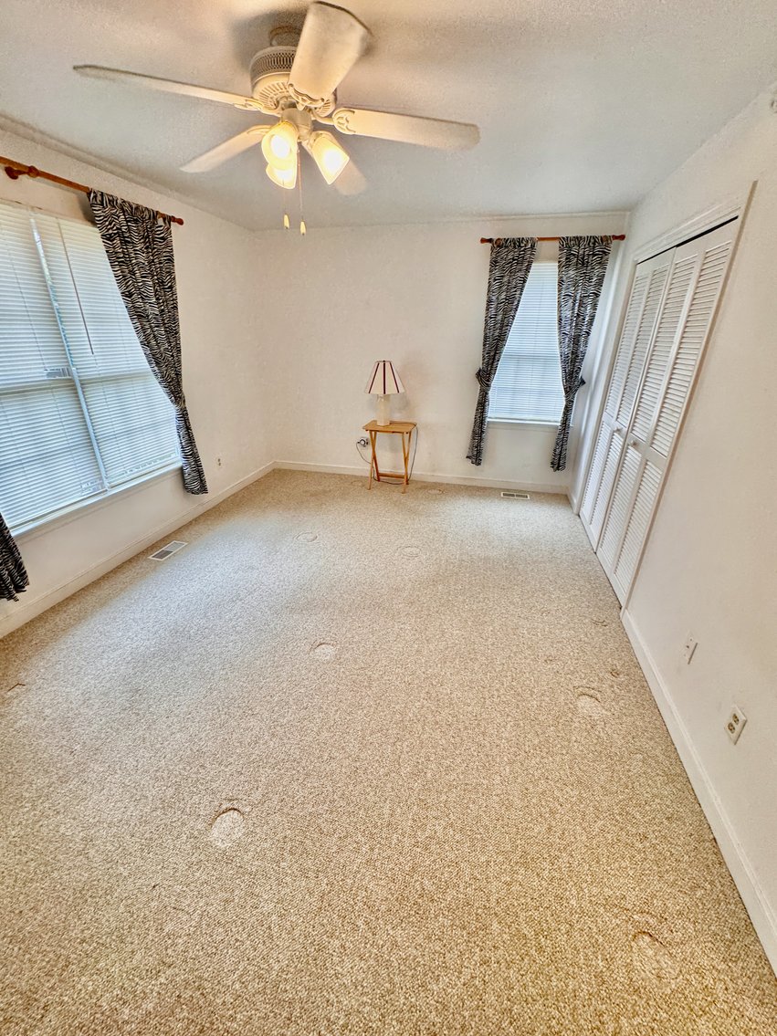 Image for 3 BR/2 BA Lake Front Home w/Detached Garage/Shop on .5 +/- Acre Lot in the Old Creek Neighborhood of Tappahannock, VA--ONLINE ONLY BIDDING!!