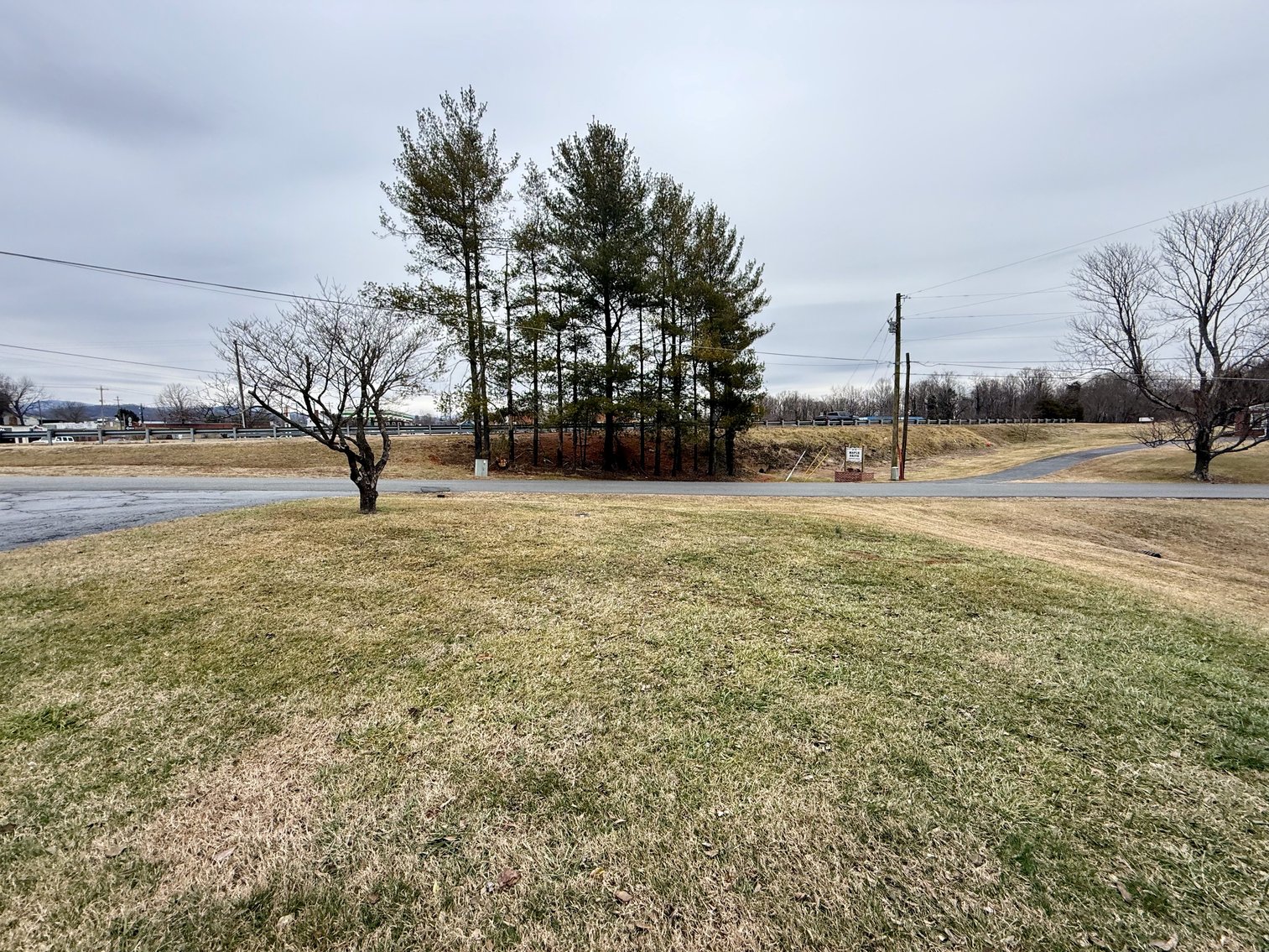 Image for 4 BR/2 BA Brick Home on 1.2 +/- Acres w/Full Walk-Out Basement & 2 Detached Shops/Buildings--SELLING to the HIGHEST BIDDER!!