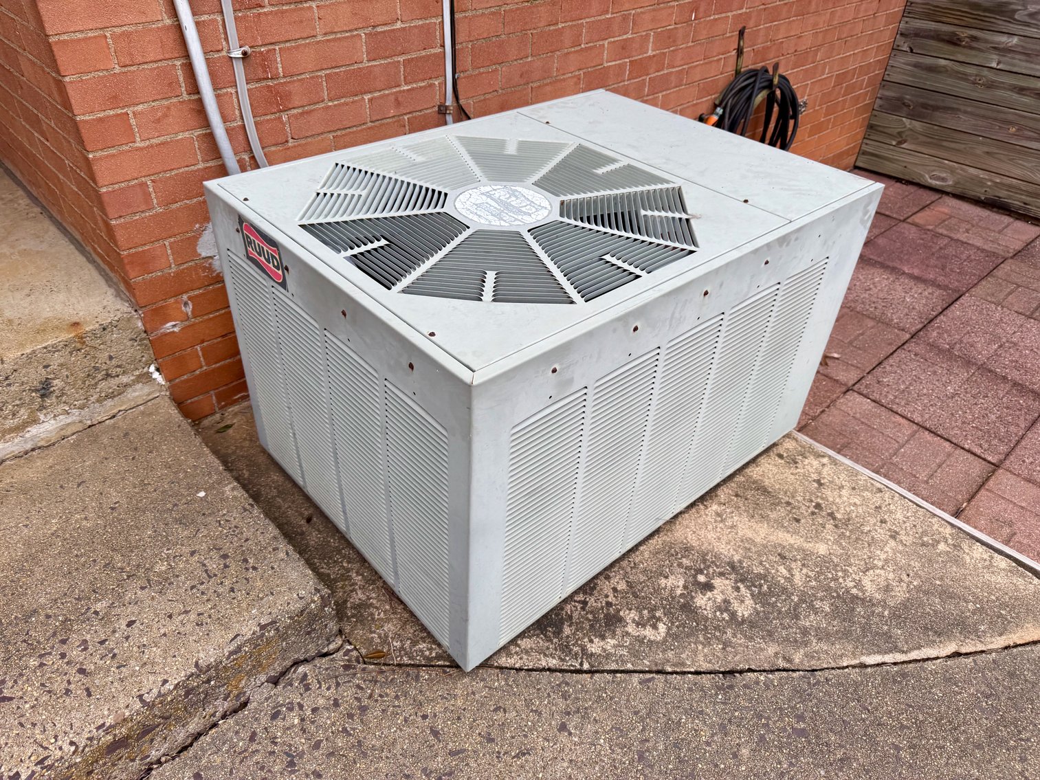 Image for 4 BR/2 BA Brick Home on 1.2 +/- Acres w/Full Walk-Out Basement & 2 Detached Shops/Buildings--SELLING to the HIGHEST BIDDER!!