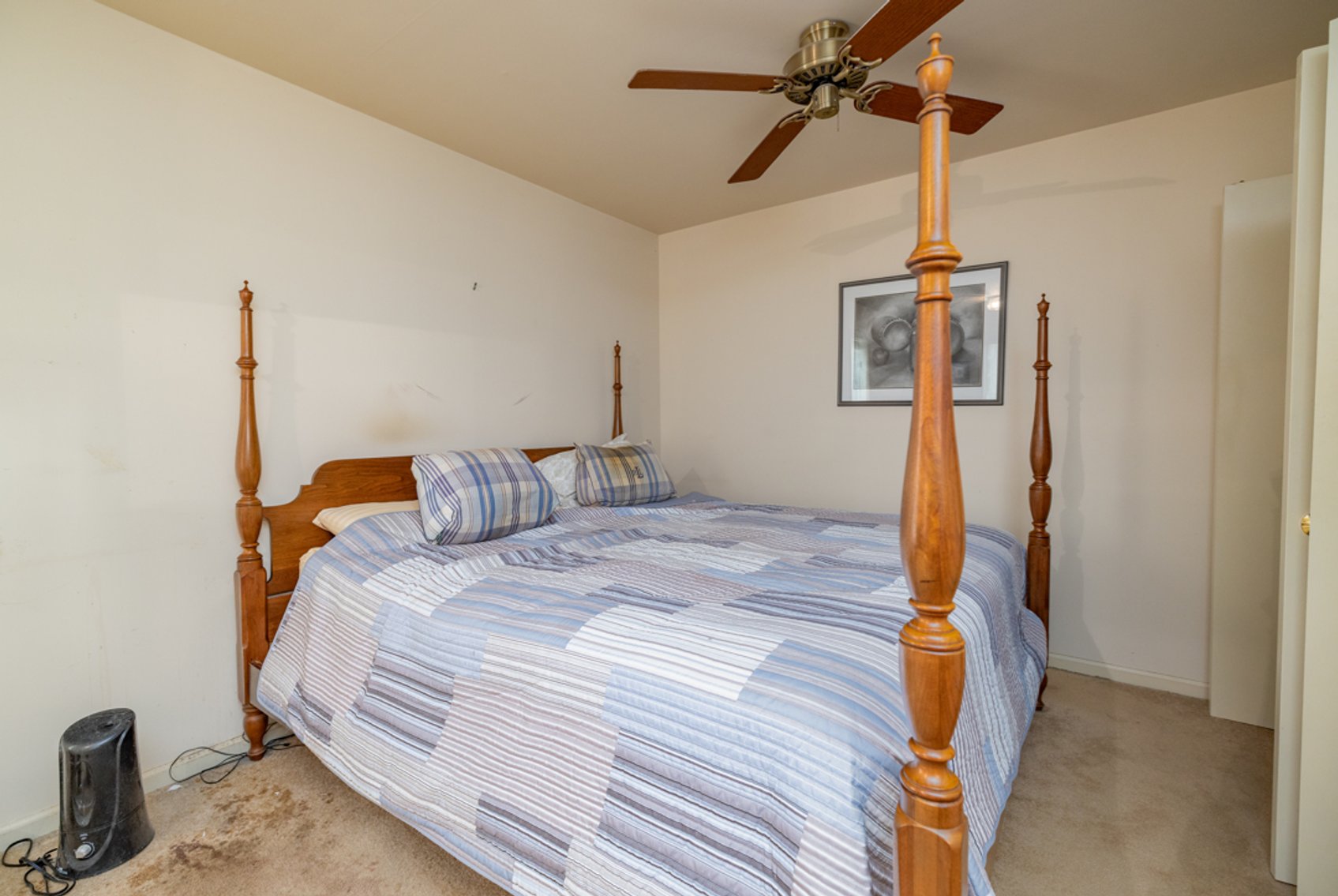 Image for 3 BR/2 BA Lake Gaston Waterfront Home w/Boat House on 1.17 +/- Acre Deep Water Lot--ONLINE ONLY BIDDING!!