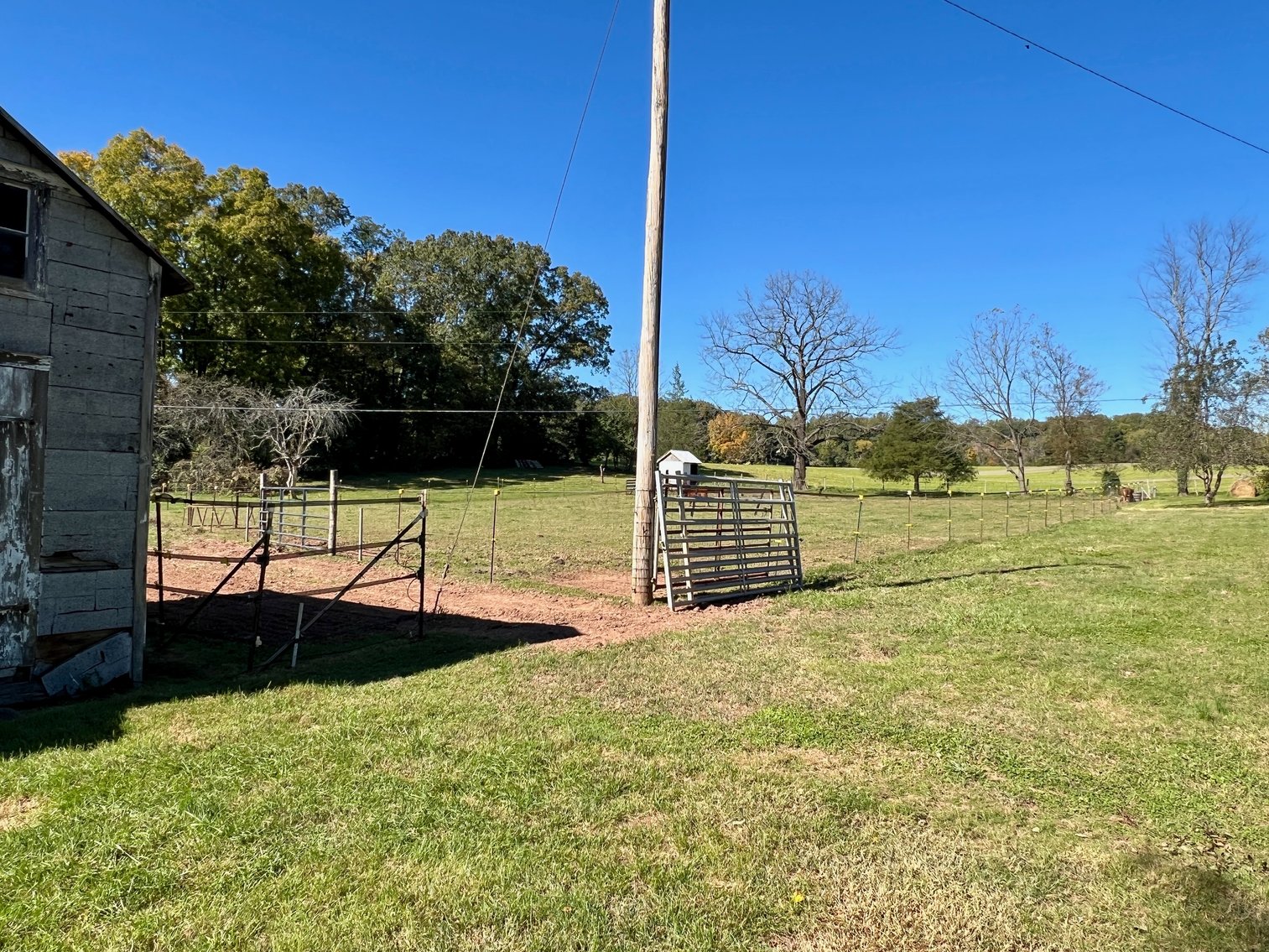 Image for 4 BR/4 BA Victorian/Queen Anne Style Farm House:  Detached Garages/Shops w/Apartment, Pond & Pool on 10.5 +/- Acres in Fauquier County, VA