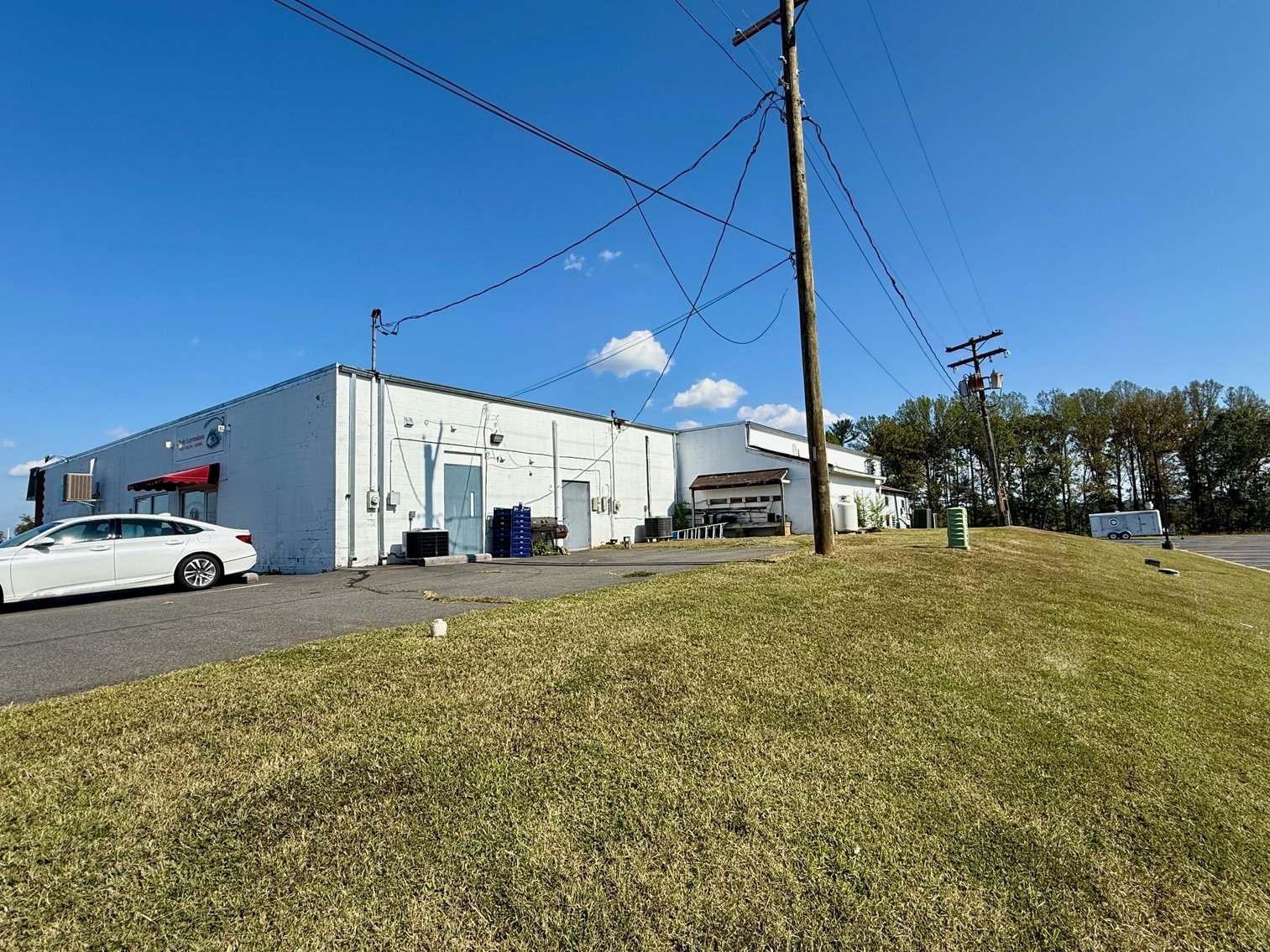 Image for Income Producing Commercial Building on 2.9 +/- Acres Fronting Rt. 29 in Madison County, VA--ONLINE ONLY BIDDING!!