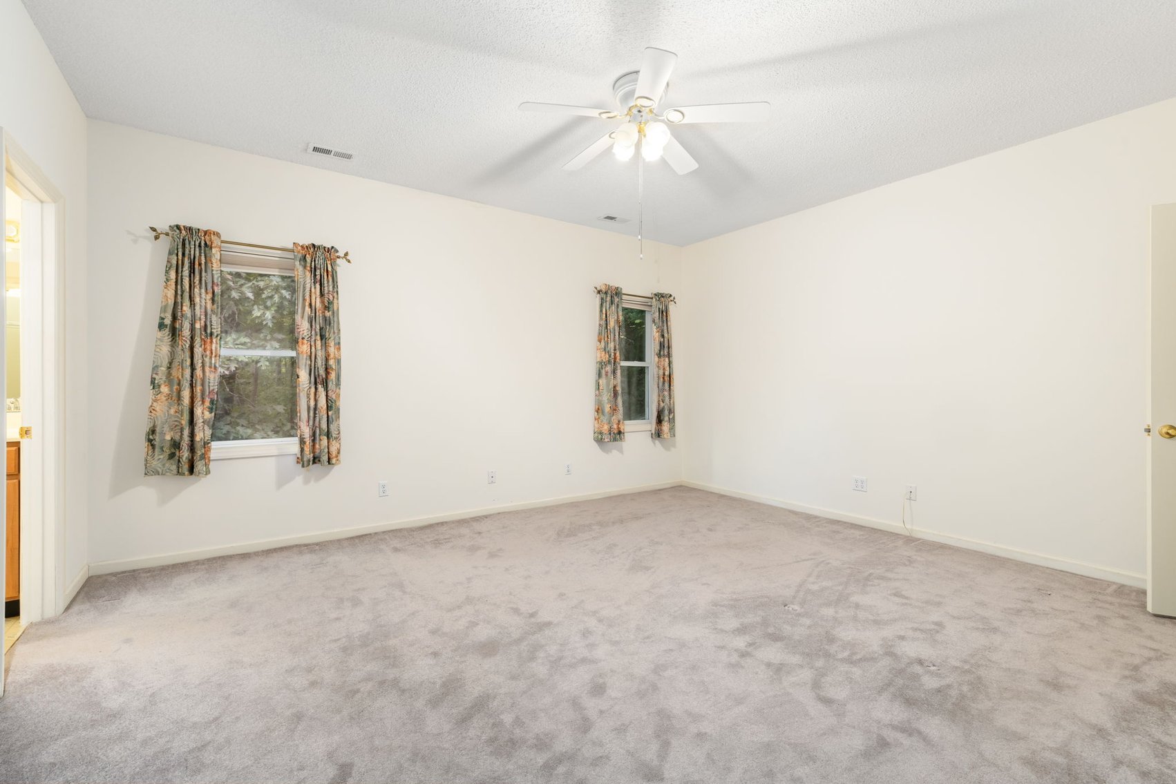 Image for 3 BR/2.5 BA Brick Home on Lake Gaston w/Dock--ONLINE ONLY BIDDING!!