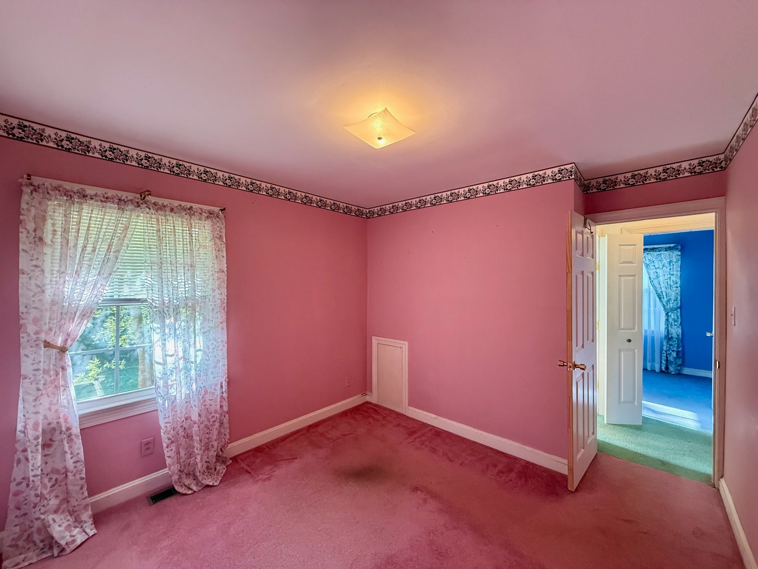 Image for 3 BR/1 BA Home w/Fenced Yard Near Downtown Culpeper, VA--SELLING to the HIGHEST BIDDER via ONLINE ONLY BIDDING!!