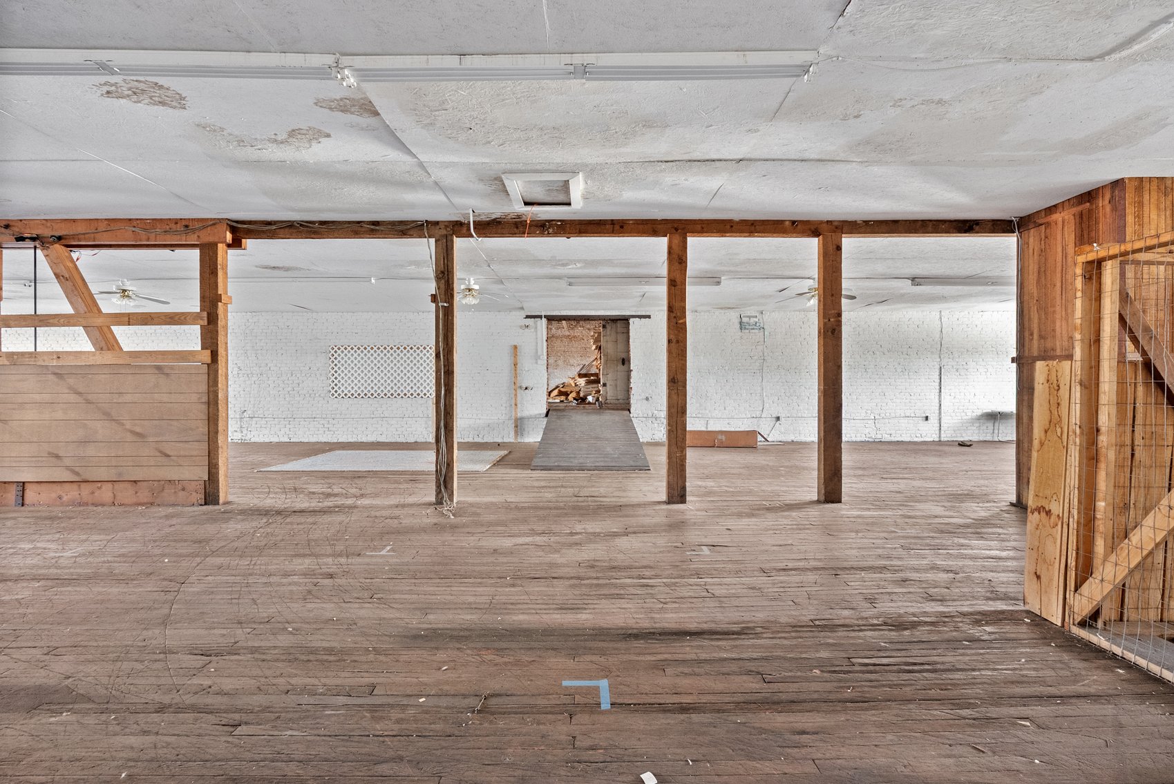 Image for Large Commercial 2 Story Building in Downtown Historic Appomattox, VA--ONLINE ONLY BIDDING