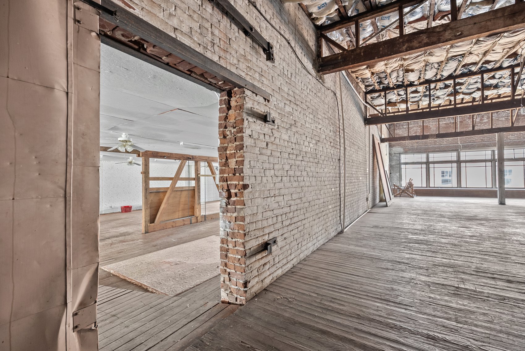 Image for Large Commercial 2 Story Building in Downtown Historic Appomattox, VA--ONLINE ONLY BIDDING