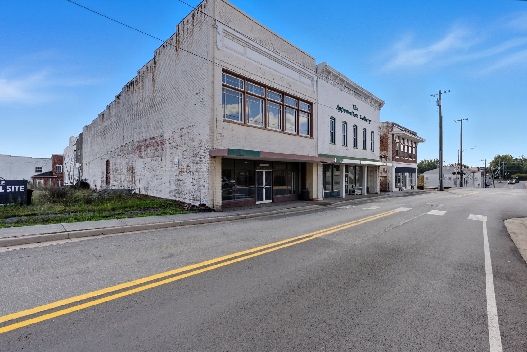 Image for HIGH BID HAS BEEN SUBMITTED FOR BANK APPROVAL: Large Commercial 2 Story Building in Downtown Historic Appomattox, VA--ONLINE ONLY BIDDING