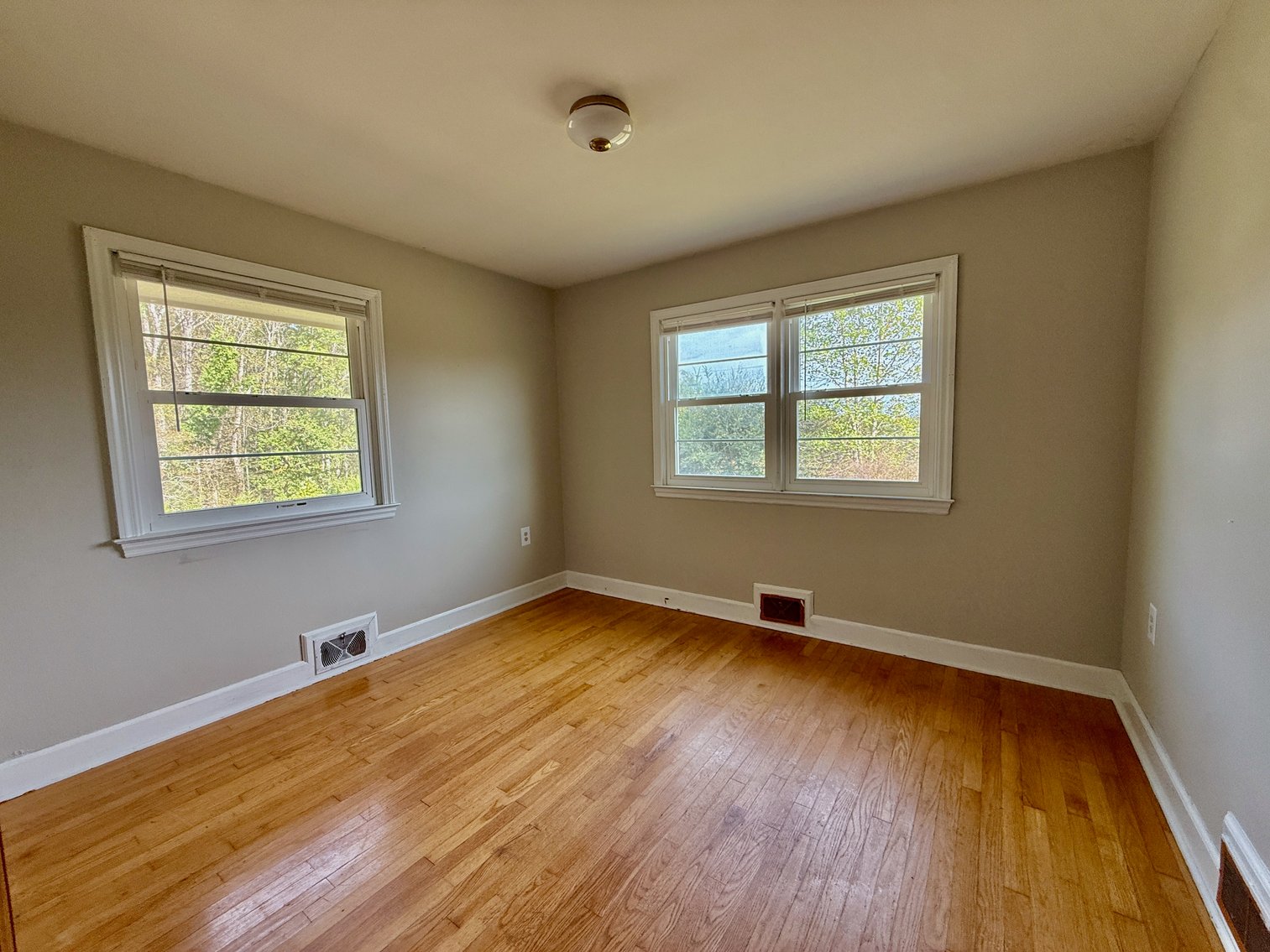 Image for 4 BR/2 BA Brick Ranch/Rambler Style Home w/Basement on 1.49 +/- Acres--Madison County, VA