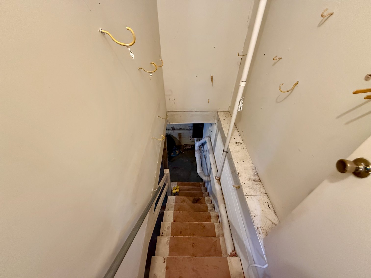 Image for 5 BR/2 BA Home on 1 +/- Acre Lot in The Town of Gordonsville, VA--ONLINE ONLY BIDDING!!