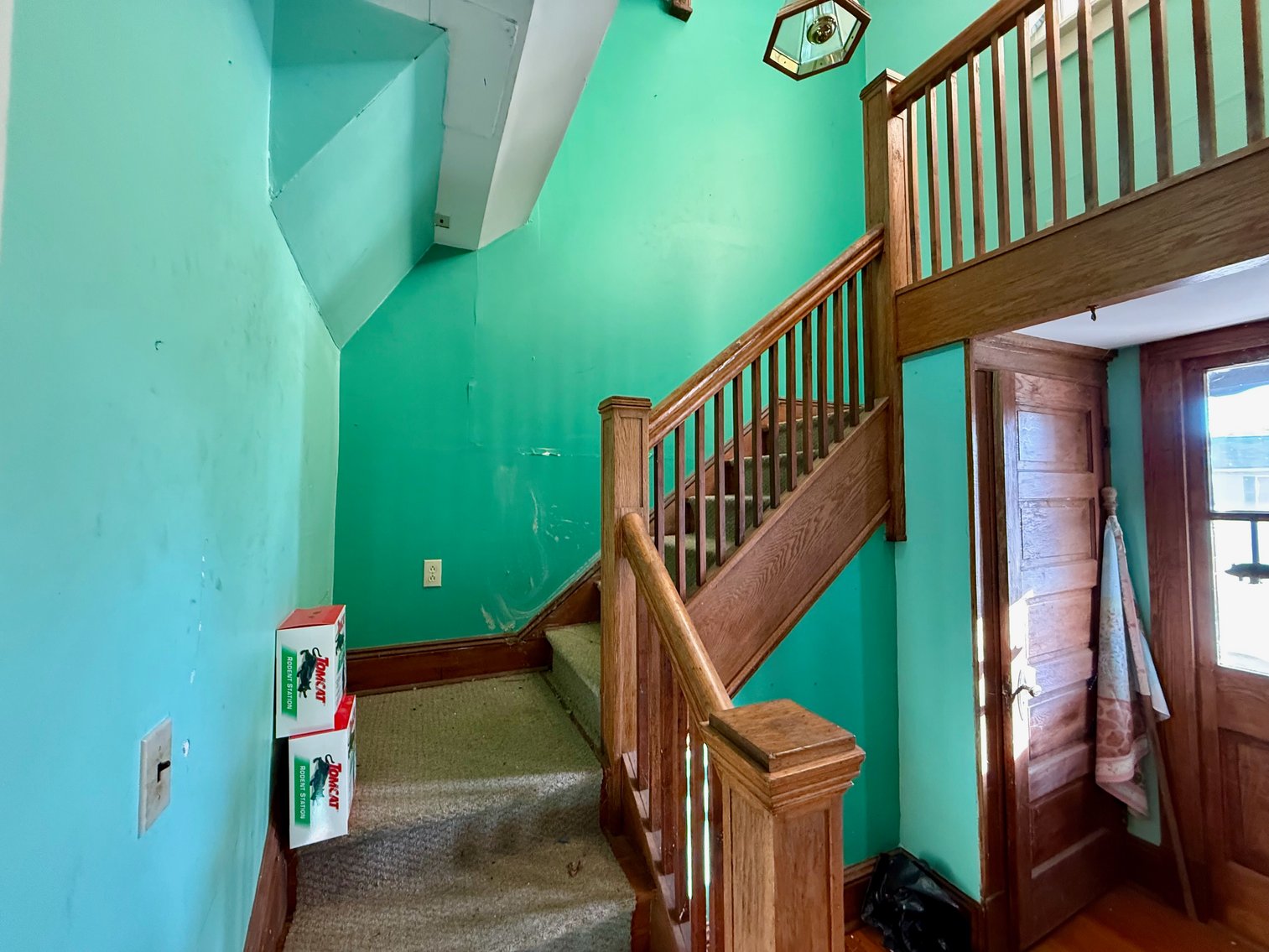 Image for 5 BR/2 BA Home on 1 +/- Acre Lot in The Town of Gordonsville, VA--ONLINE ONLY BIDDING!!