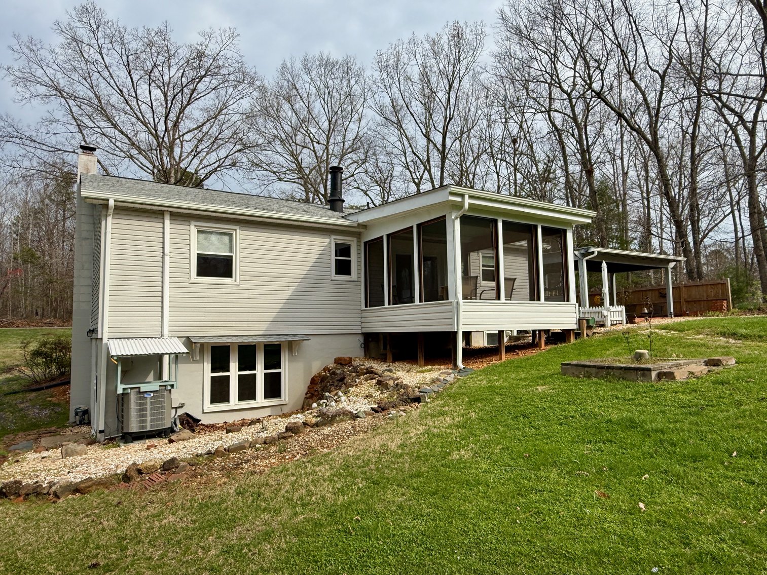 Image for 3 BR/2 BA Home w/Detached Shop & Garage on 1.3 +/- Acres in Barboursville, VA--SELLING to the HIGHEST BIDDER!!