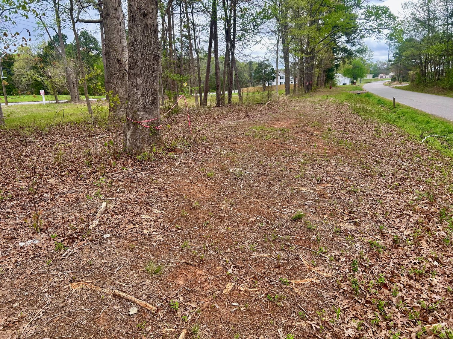 Image for 1.2 +/- Acres Zoned Commercial/Industrial w/Dual Road Frontage in Mecklenburg County, VA--SELLING to the HIGHEST BIDDER via ONLINE ONLY BIDDING!!