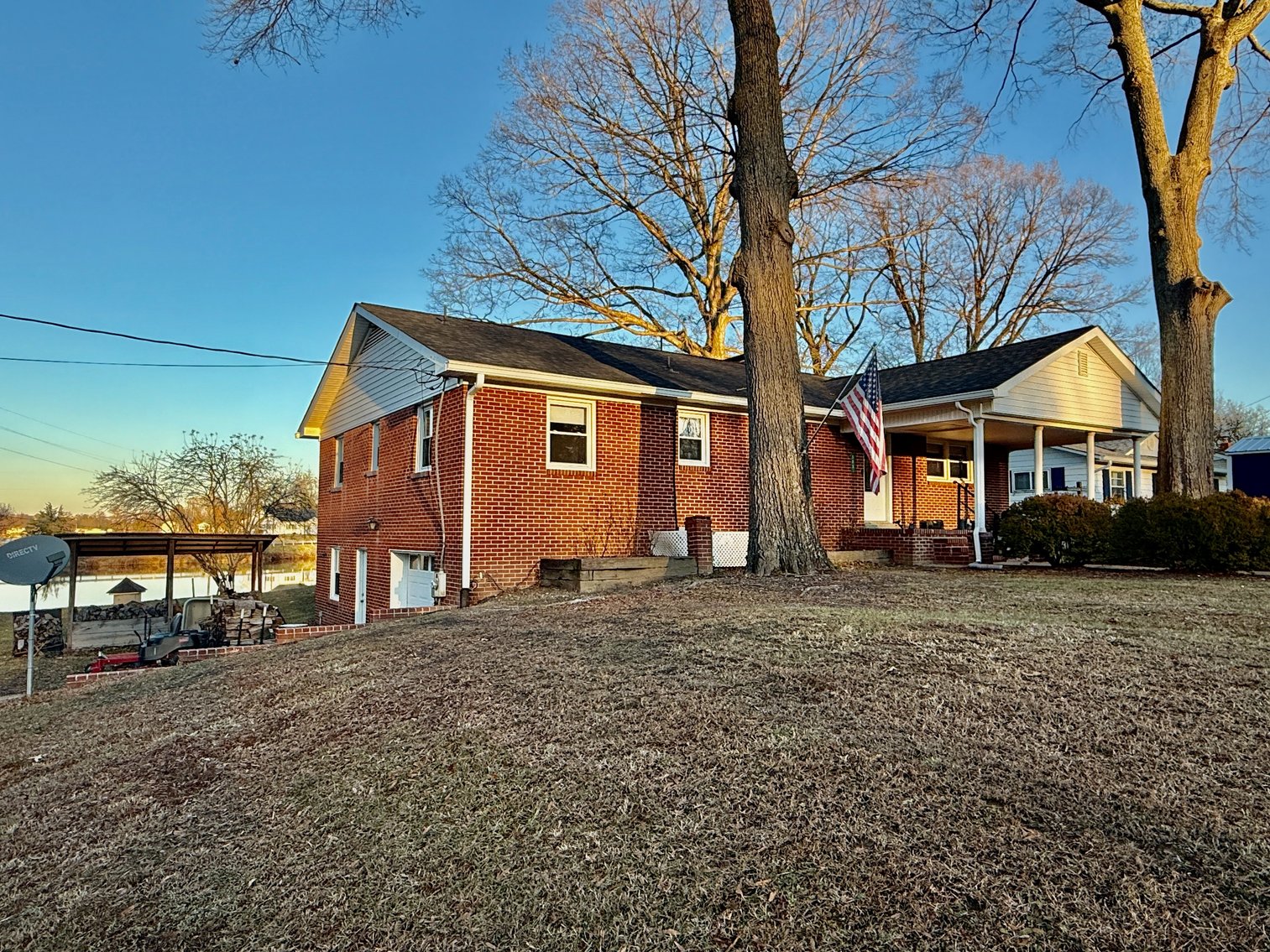 Image for 3 BR/2 BA Brick Home w/Basement Fronting Pond & Views of Mattox Creek in Colonial Beach, VA--SELLING to the HIGHEST BIDDER!!