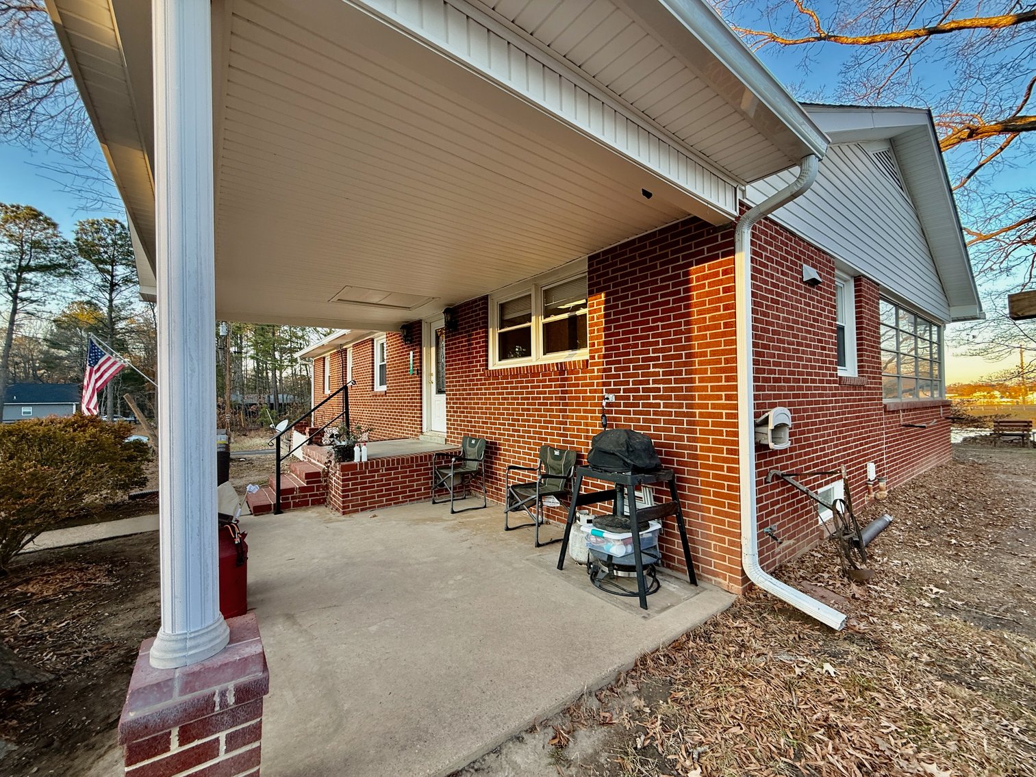 Image for 3 BR/2 BA Brick Home w/Basement Fronting Pond & Views of Mattox Creek in Colonial Beach, VA--SELLING to the HIGHEST BIDDER!!