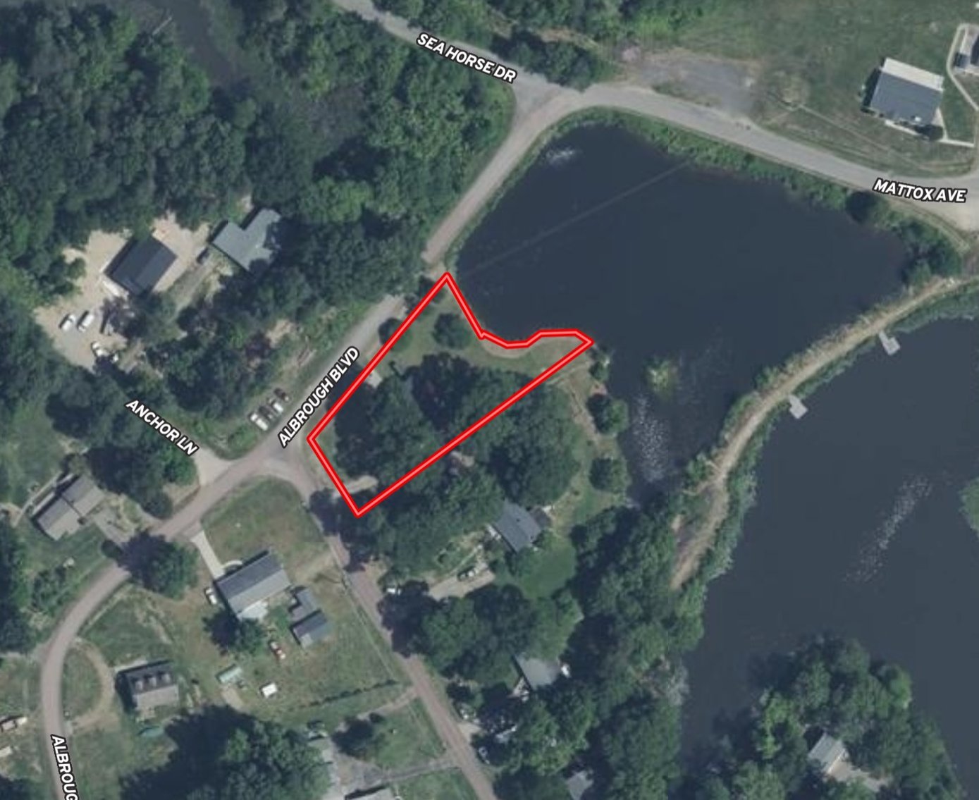 Image for 3 BR/2 BA Brick Home w/Basement Fronting Pond & Views of Mattox Creek in Colonial Beach, VA--SELLING to the HIGHEST BIDDER!!