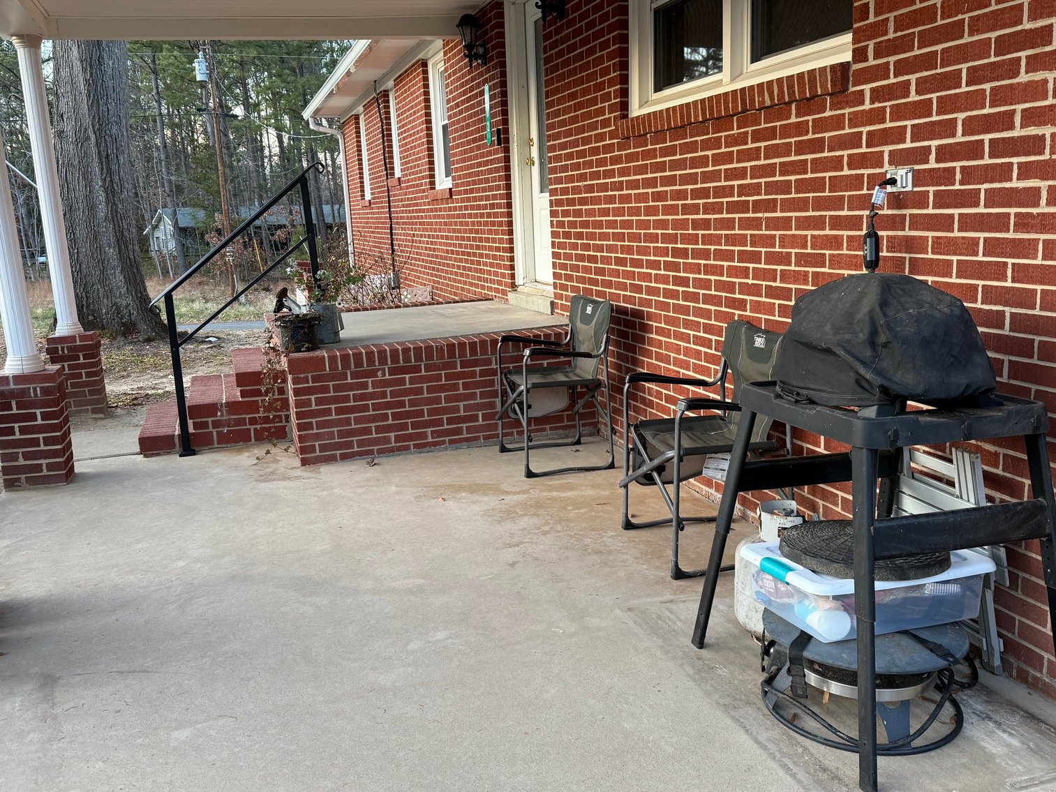 Image for 3 BR/2 BA Brick Home w/Basement Fronting Pond & Views of Mattox Creek in Colonial Beach, VA--SELLING to the HIGHEST BIDDER!!