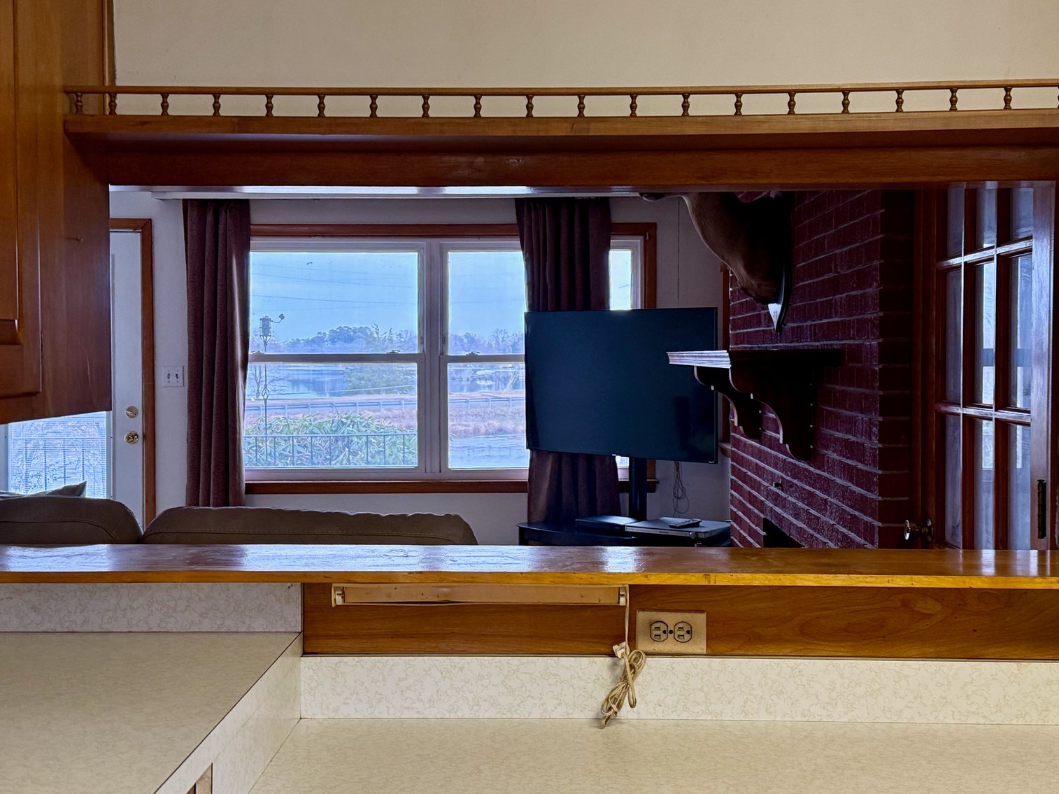 Image for 3 BR/2 BA Brick Home w/Basement Fronting Pond & Views of Mattox Creek in Colonial Beach, VA--SELLING to the HIGHEST BIDDER!!