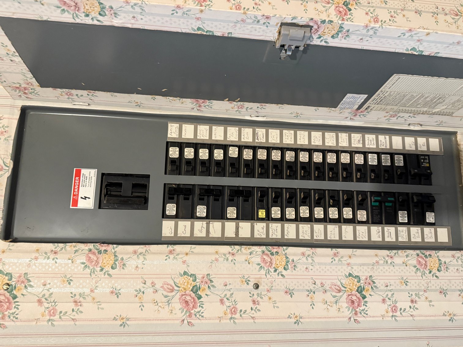 Image for 3 BR/2.5 BA Home on Large Cul-de-Sac Lot in Waynesboro, VA--ONLINE ONLY BIDDING!!