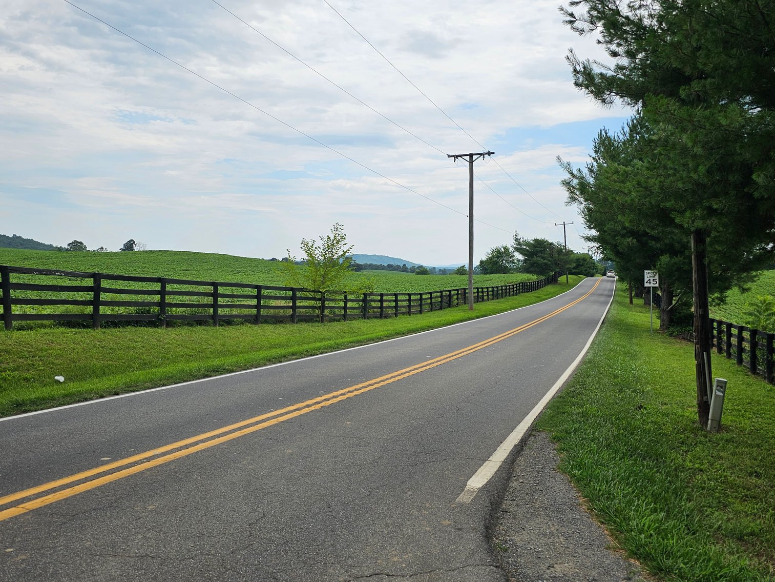 Image for SOLD! Public Trustee Sale | Triplex with 1BR/1BA Each | Additional 1BR/1BA Dwelling | 10026-28 Crest Hill Road | Marshall, VA