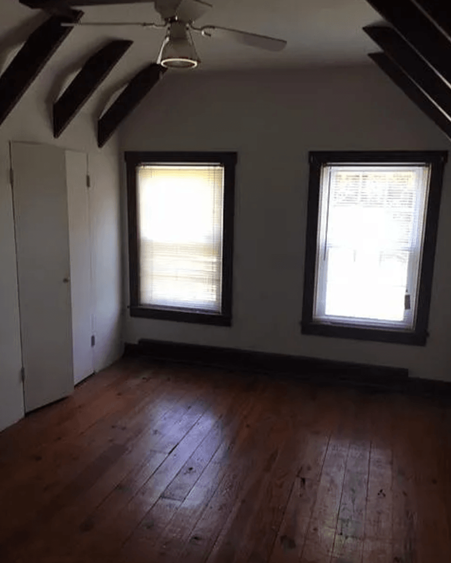 Image for SOLD! Public Trustee Sale | Triplex with 1BR/1BA Each | Additional 1BR/1BA Dwelling | 10026-28 Crest Hill Road | Marshall, VA