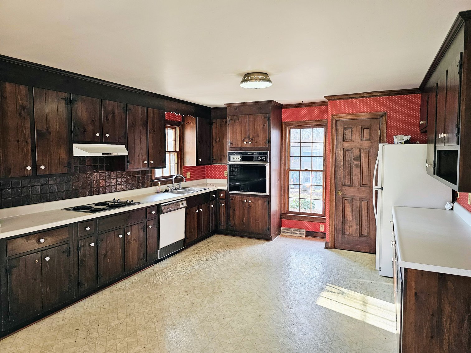 Image for SOLD! Estate Settlement - HomeSale.Plus | 3 BR/2BA Rancher | 1,716 ± SF | 324± SF Rear Deck | 300 +/- sf Utility Room | Loch Braemar Subdivision | 2349 Stuts Lane | North Chesterfield, VA