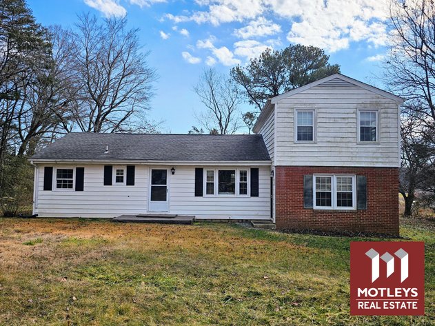 Image for SOLD! Public Auction | Estate Settlement | 4 BR/2 Full Bath Tri-Level | 3.36± AC Lot | Zoned A-2 | Excellent Investment Opportunity | 2151 Pine Lane | Maidens, VA
