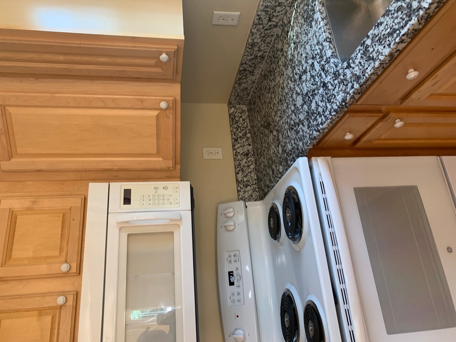 Image for Public Auction | Countdown to Closing Event | 3 BR/2 BA Income-Producing Rental | Fan District | Walkable to VCU | 908 Norton Street | Richmond, VA | 23220 | Sale 2 of 2 | Online Only