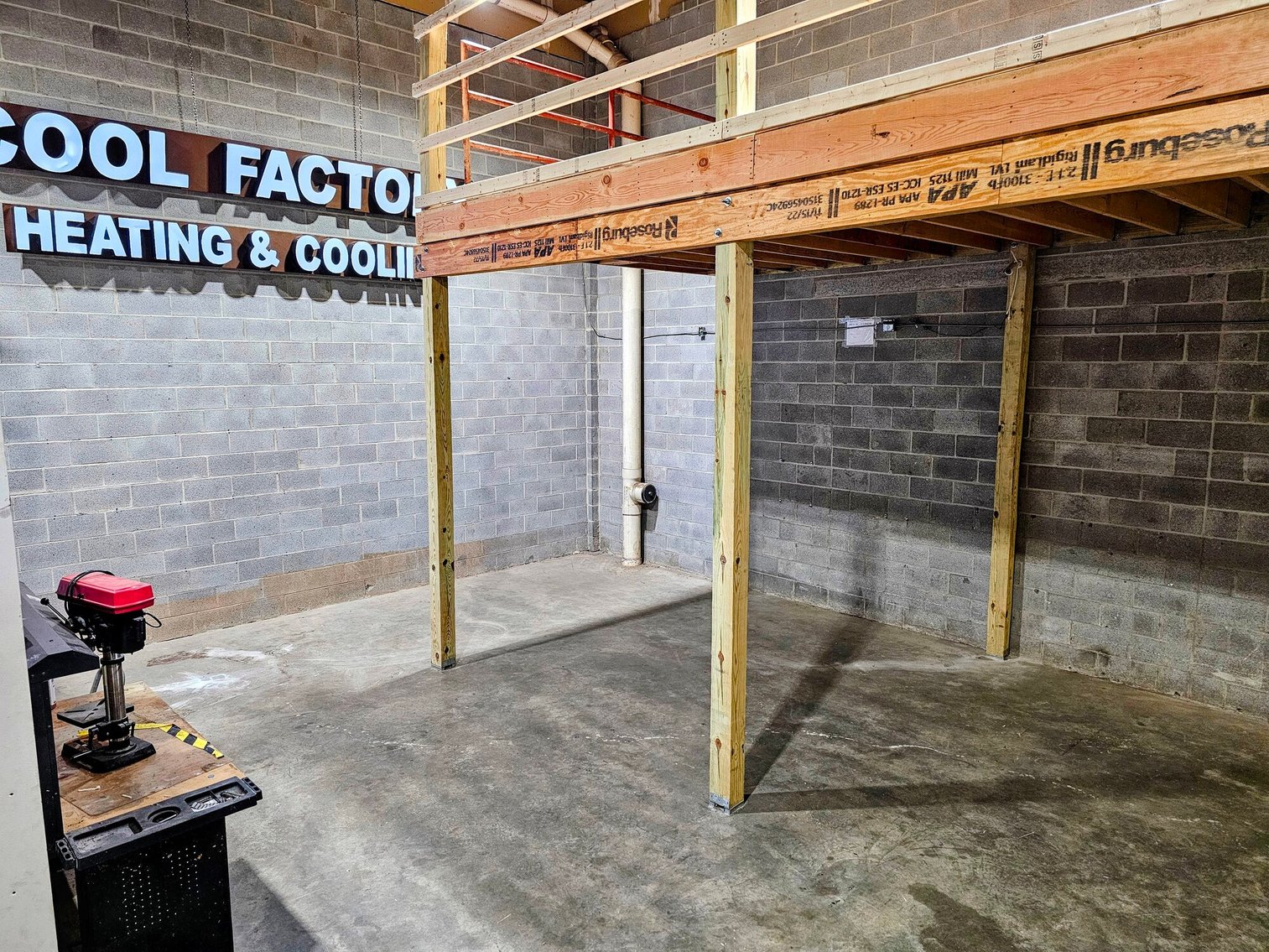 Image for Public Auction | 3,772± SF Industrial Condominium with Two Levels | Dock Door | Office Spaces | 45681 Oakbrook Court - Suite 101 | Sterling, VA