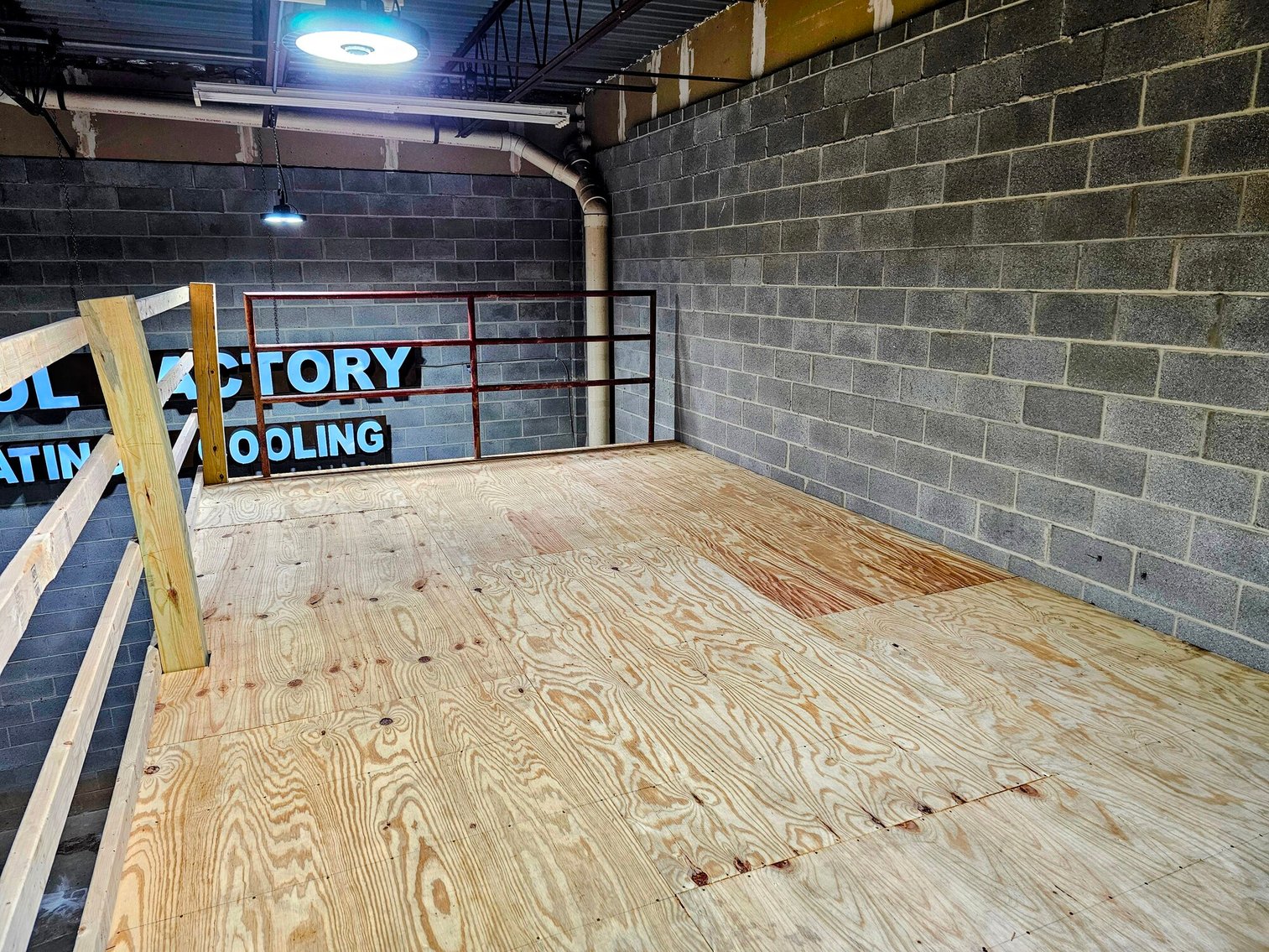 Image for Public Auction | 3,772± SF Industrial Condominium with Two Levels | Dock Door | Office Spaces | 45681 Oakbrook Court - Suite 101 | Sterling, VA