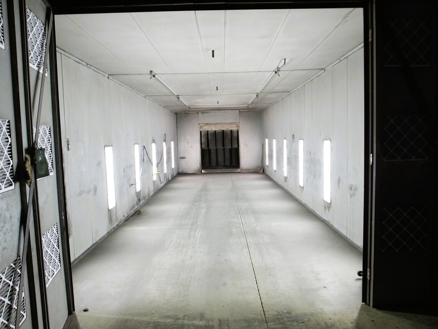 Image for Auction | Metal Fabrication, Welding, Powder Coat Eq, Trailer Components, and More! | Complete Liquidation Holmes Trailer | Online Bidding | Ashland, VA